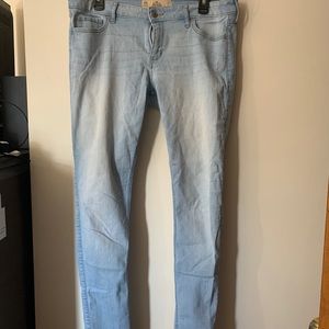 Hollister Regular skinny jeans size 13, mid rinse
